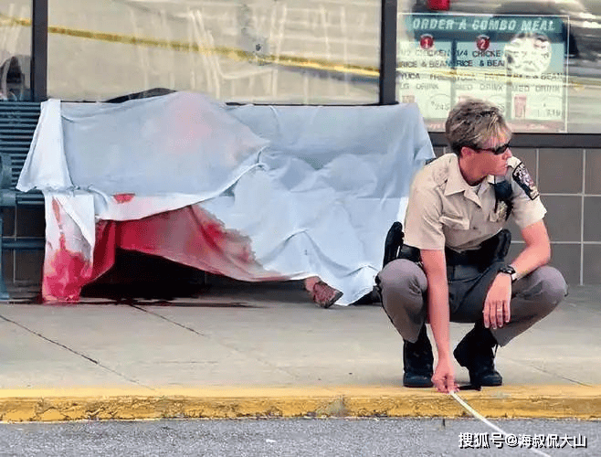 21天13起连环狙杀FBI倾巢出动开元棋牌试玩幽灵枪手血洗华盛顿！(图3)